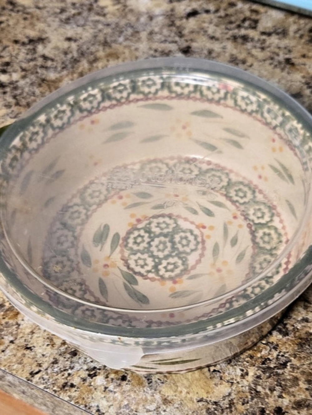 Temp-tations by Tara Old World 1.0 QT Floral Green & White Bowl